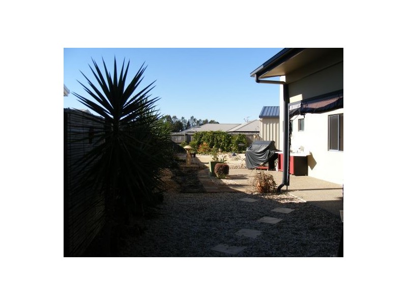 3 Seaway Pde, Toogoom QLD 4655