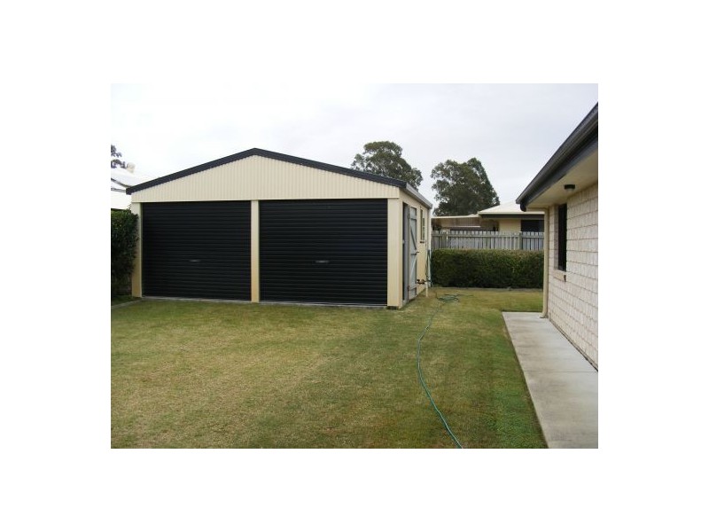 12  Seaside Ct, Toogoom QLD 4655