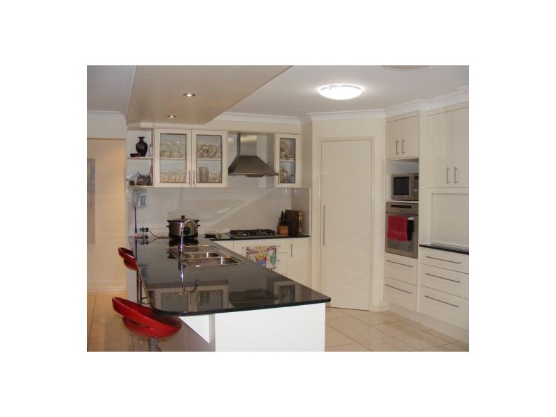 12  Seaside Ct, Toogoom QLD 4655