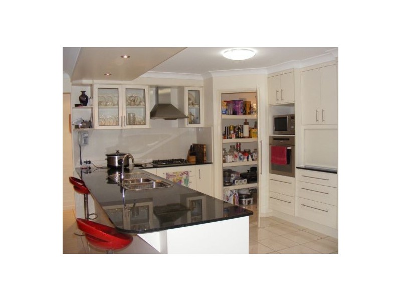 12  Seaside Ct, Toogoom QLD 4655