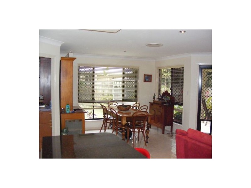 12  Seaside Ct, Toogoom QLD 4655