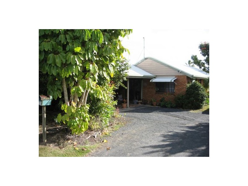 55 Hansen Street, Urangan QLD 4655