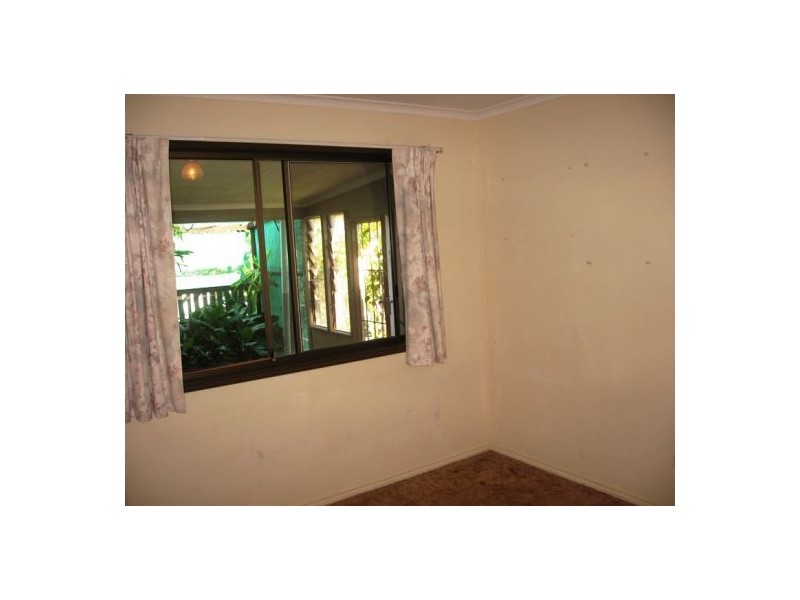 55 Hansen Street, Urangan QLD 4655