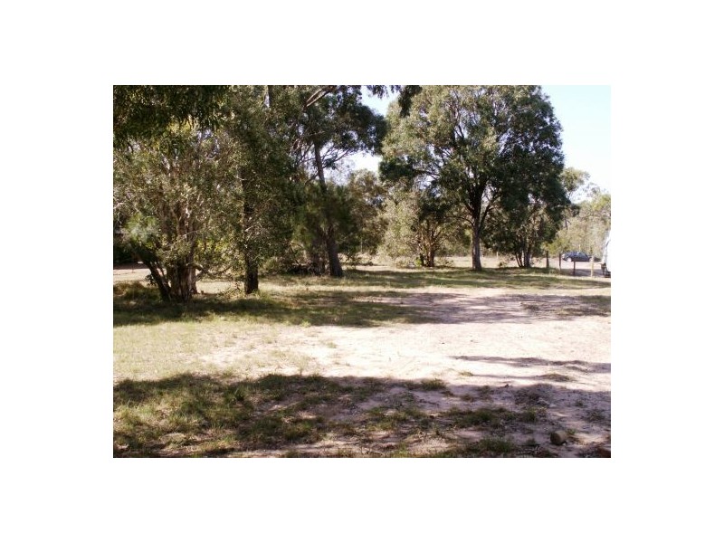 39 Walkers Road, Urangan QLD 4655