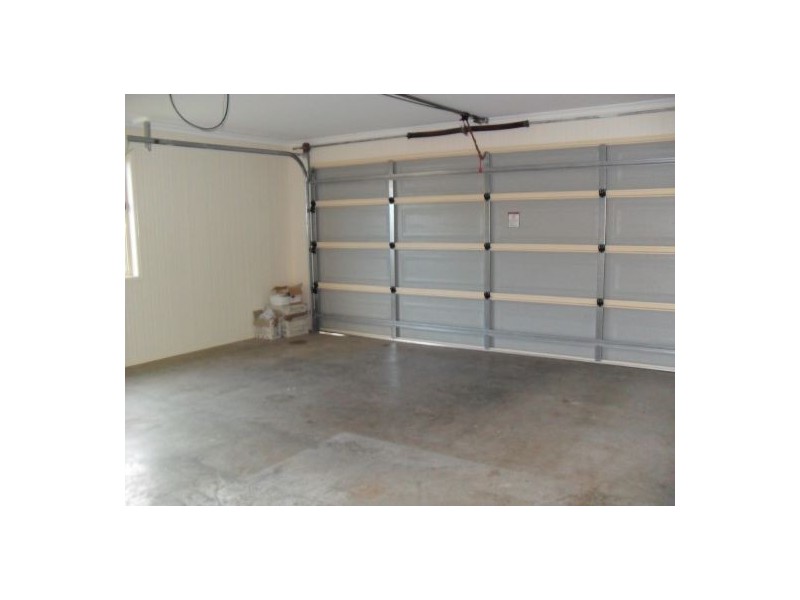 10 Bronton Street, Point Vernon QLD 4655