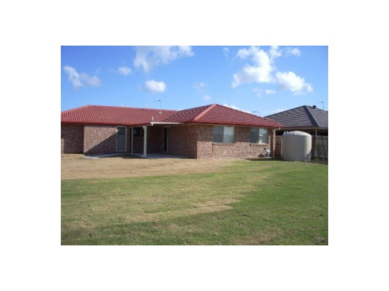 10 Bronton Street, Point Vernon QLD 4655