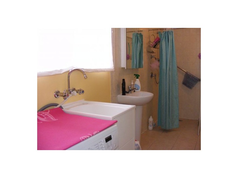 44 Garden, Urangan QLD 4655