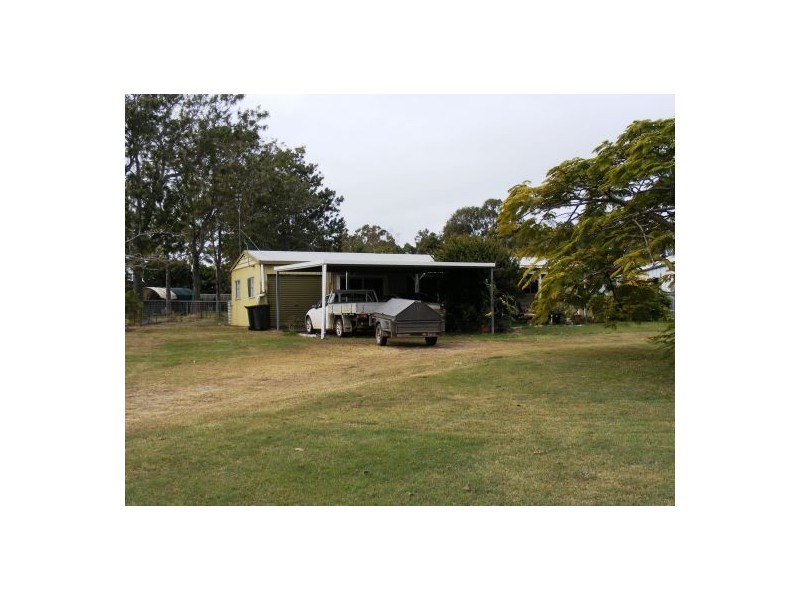 44 Garden, Urangan QLD 4655