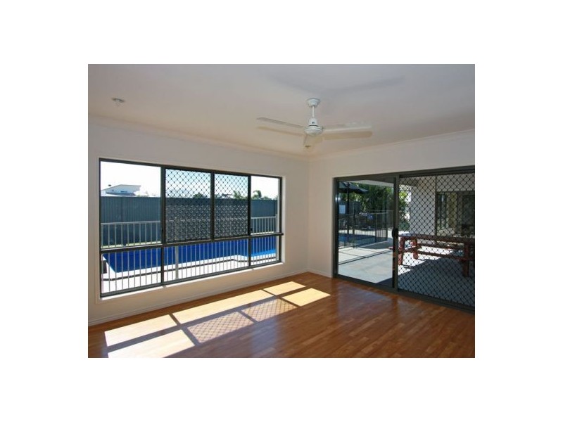 1-3  LOGGERHEAD CT, River Heads QLD 4655