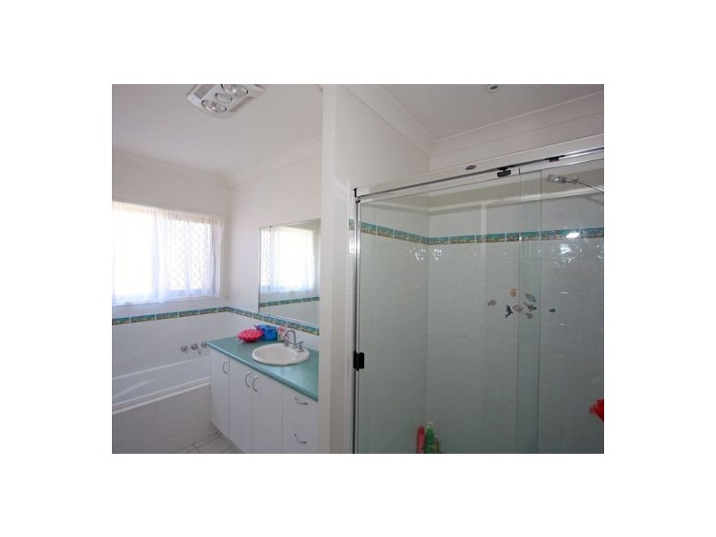 1-3  LOGGERHEAD CT, River Heads QLD 4655