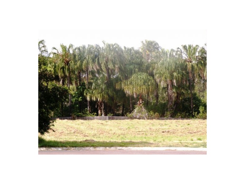 5 Emperor Ct, Craignish QLD 4655