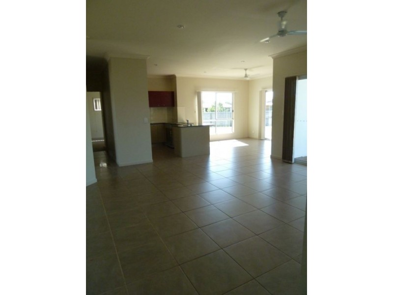 34 Northshore Ave, Toogoom QLD 4655