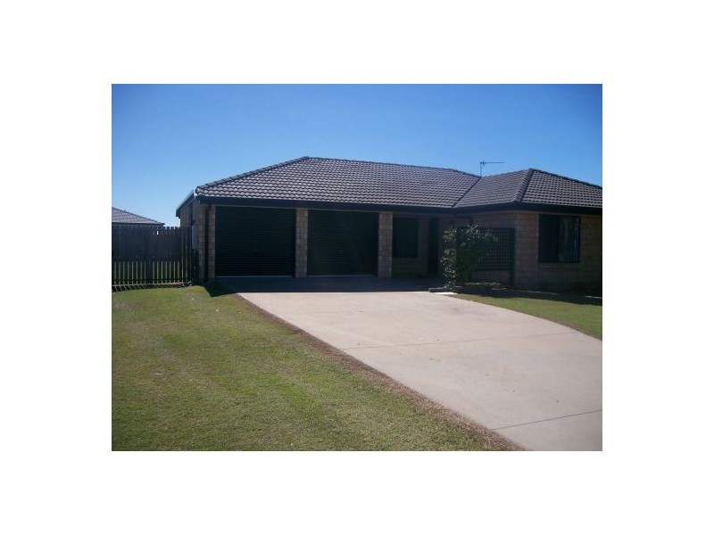 41 Wide Bay Drive, Eli Waters QLD 4655