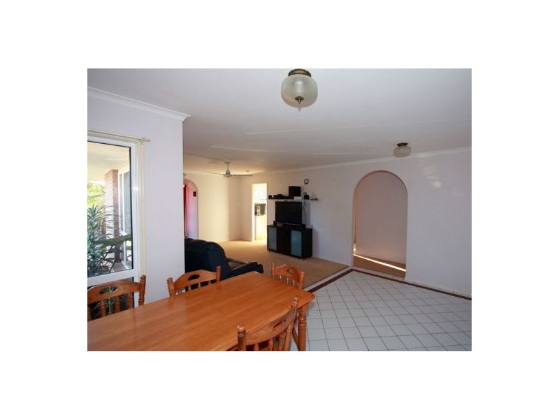 7 Toohey Ct., Torquay QLD 4655