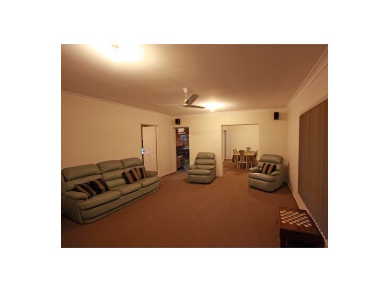 45 Royal Drive, Kawungan QLD 4655