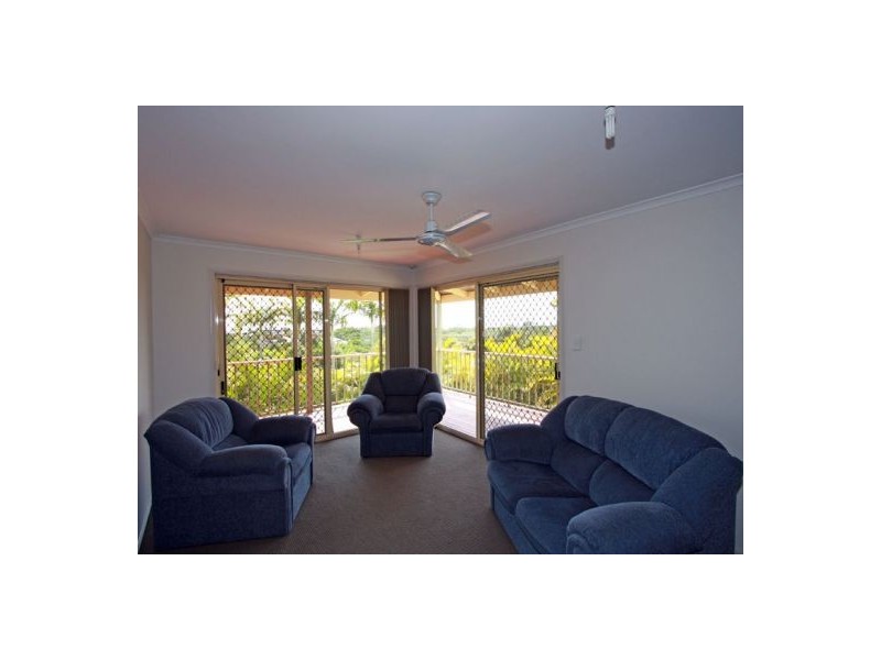 45 Royal Drive, Kawungan QLD 4655