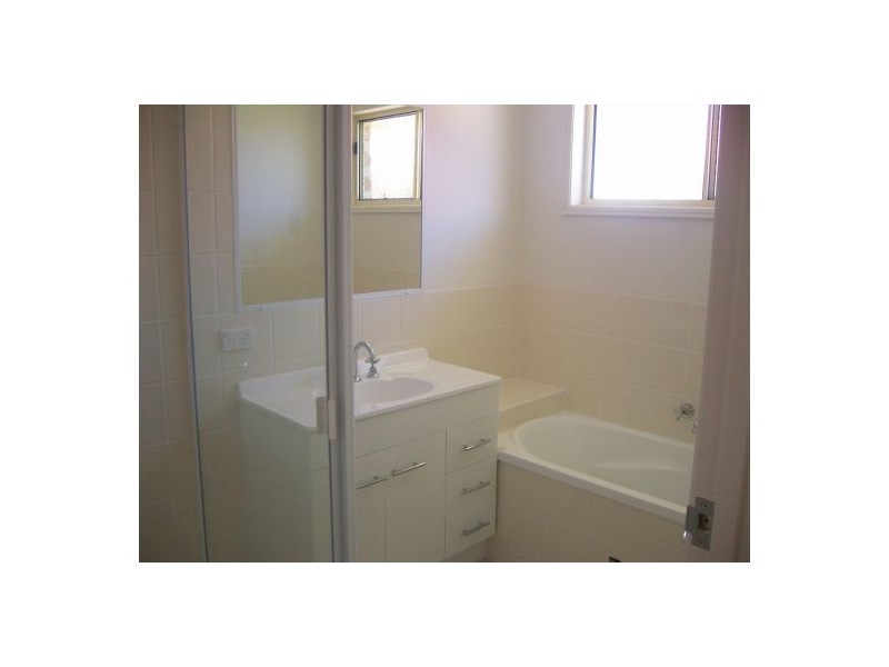 1/13 Joselyn Drive, Point Vernon QLD 4655