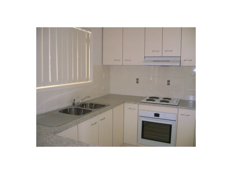 1/13 Joselyn Drive, Point Vernon QLD 4655