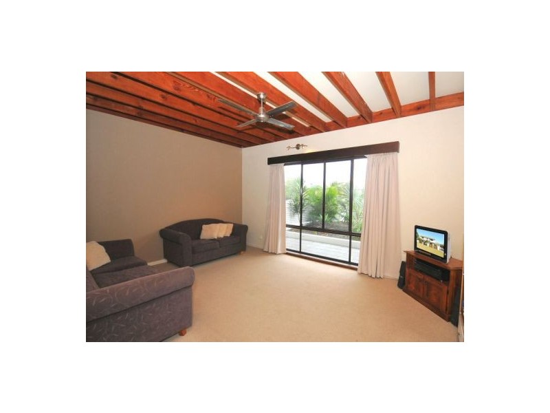 7 Talasea Drive, Kawungan QLD 4655