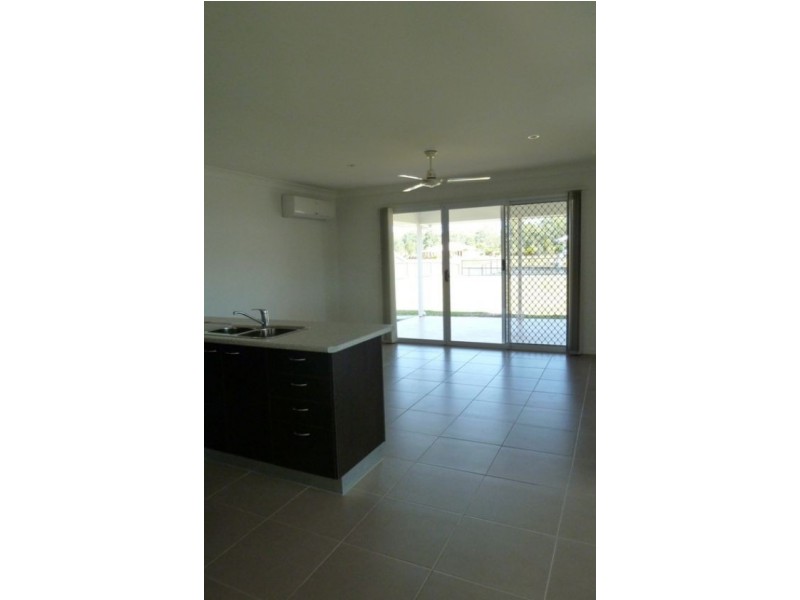 23 Northshore Ave, Toogoom QLD 4655