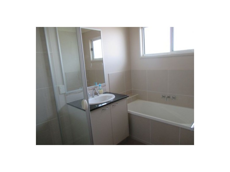 12 Swanview Parade, Toogoom QLD 4655