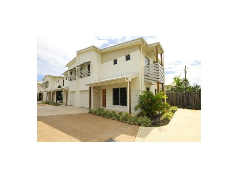 7/541 Esplanade, Urangan QLD 4655