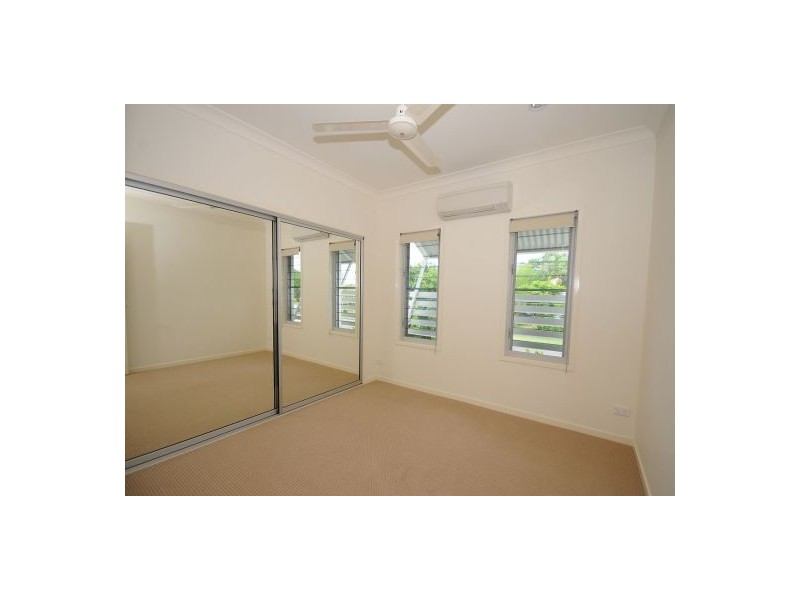7/541 Esplanade, Urangan QLD 4655