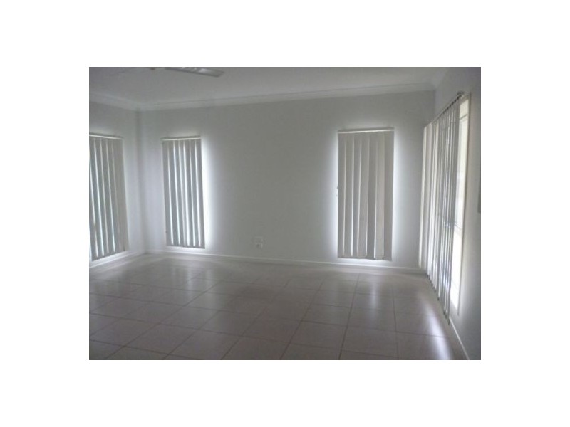 12 Beachwalk, Toogoom QLD 4655
