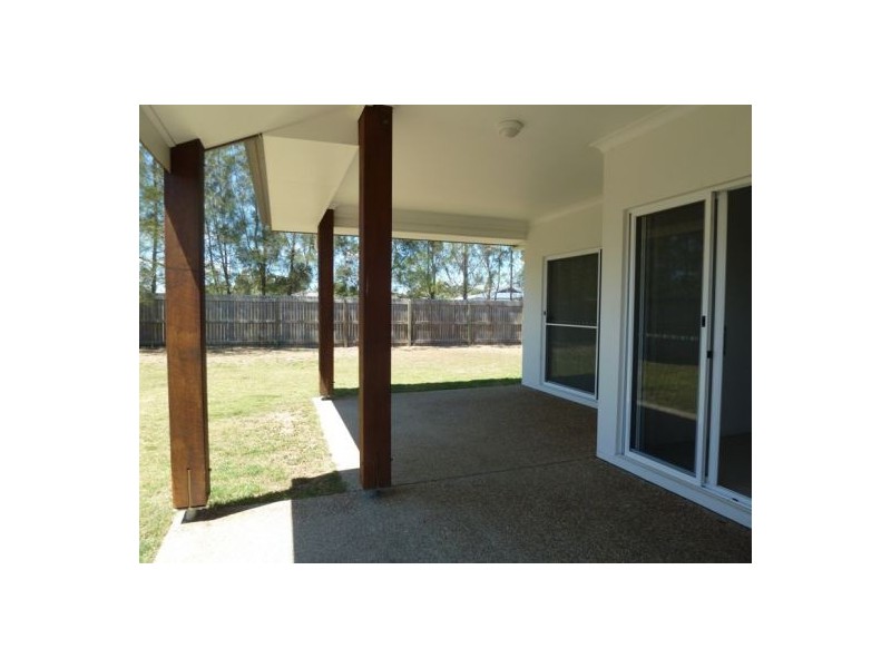 12 Beachwalk, Toogoom QLD 4655