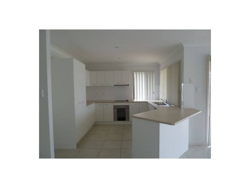 6 Clearwater Cres, Toogoom QLD 4655