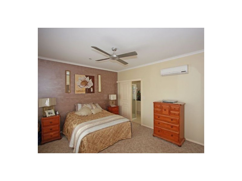 26 Highland Place, Craignish QLD 4655