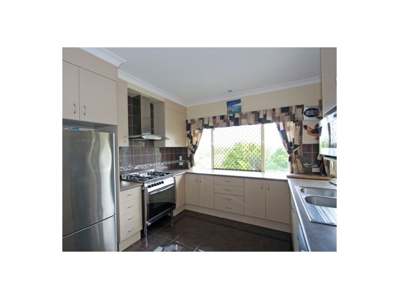 26 Highland Place, Craignish QLD 4655