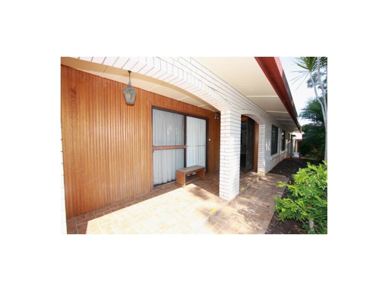 7/82 Miller Street, Urangan QLD 4655