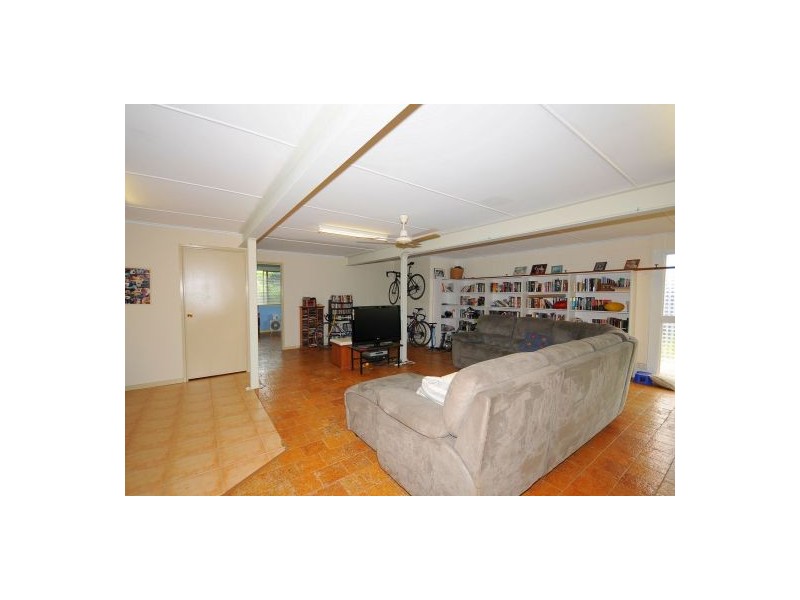 36 Corfield Street,, Point Vernon QLD 4655