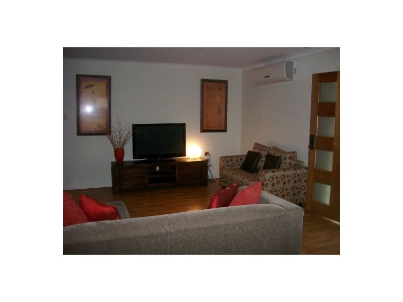 4 Beckwith Street, Torquay QLD 4655