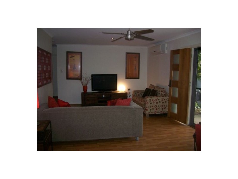 4 Beckwith Street, Torquay QLD 4655