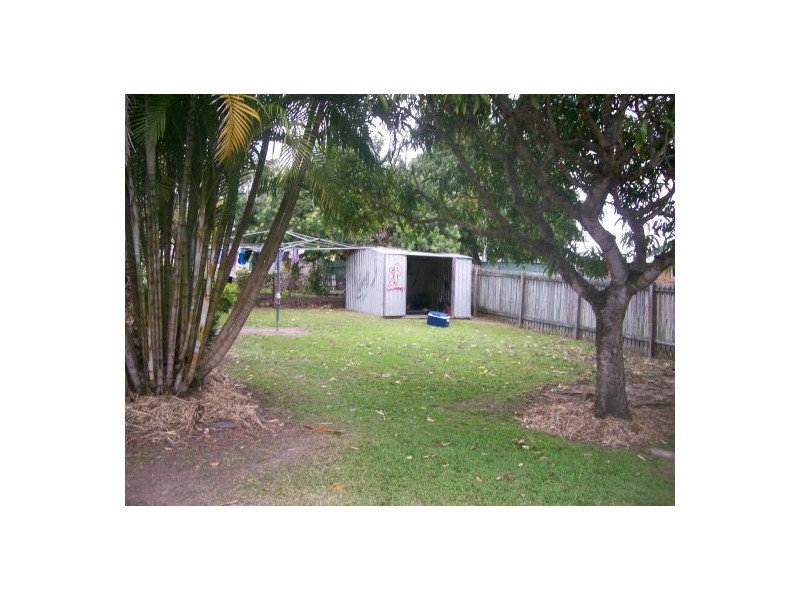 4 Beckwith Street, Torquay QLD 4655