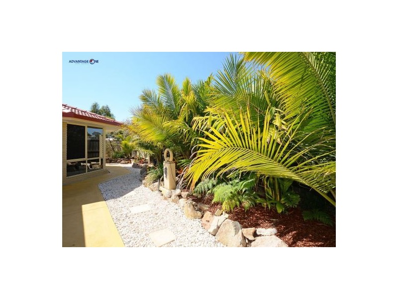 5 Adam Court, Urangan QLD 4655