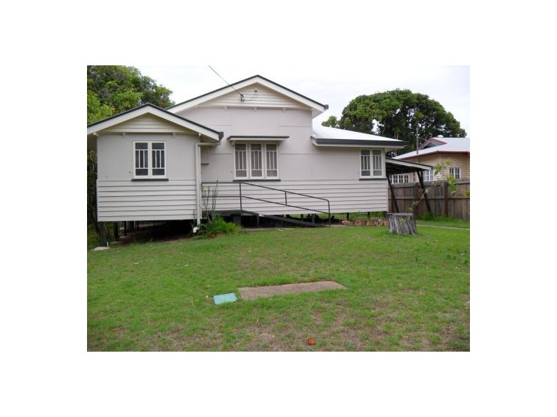 6 Down Street, Scarness QLD 4655