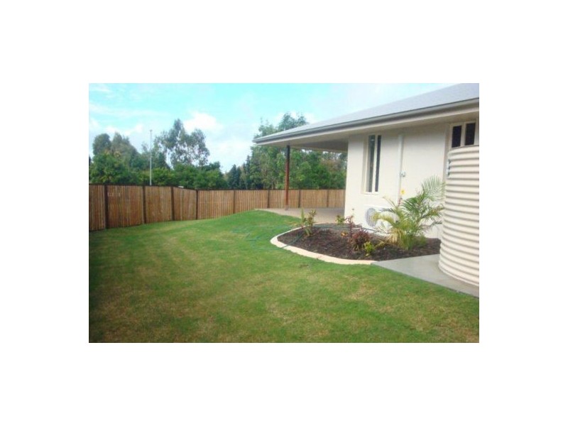 1 Bay Breeze Close, Wondunna QLD 4655