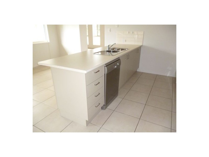 1 Bay Breeze Close, Wondunna QLD 4655