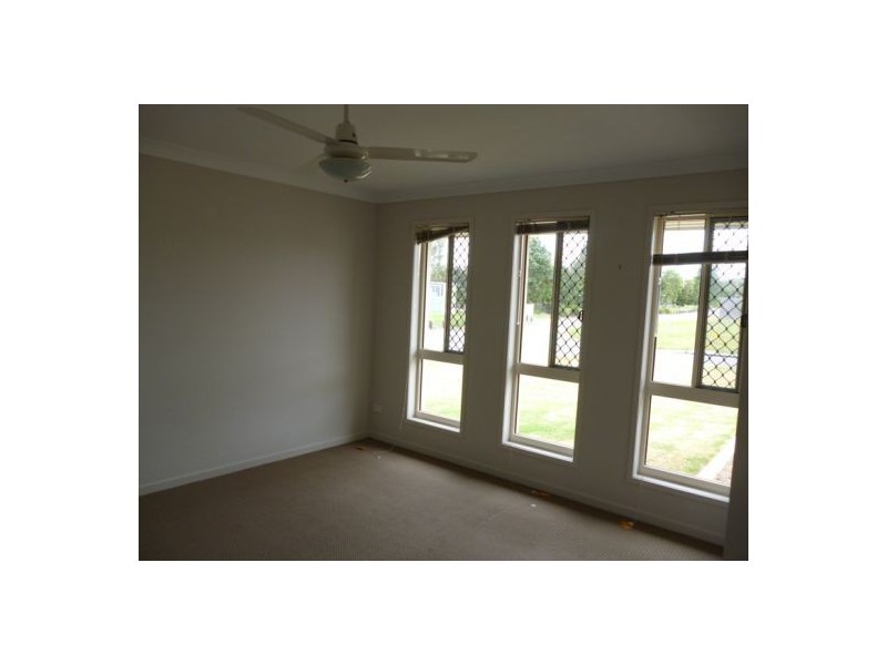 1 Bay Breeze Close, Wondunna QLD 4655