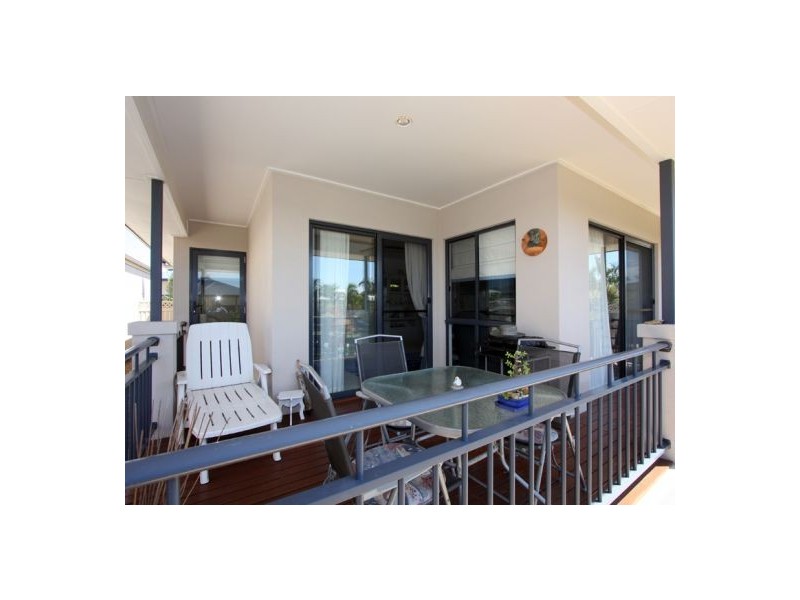 153 Noble Lakeside,, Eli Waters QLD 4655