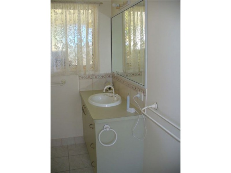 4 Lygon Court, Urraween QLD 4655