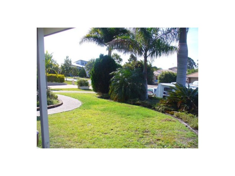 4 Lygon Court, Urraween QLD 4655