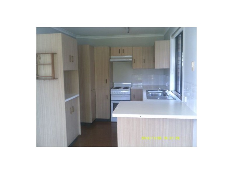 33 Ocean Street, Torquay QLD 4655