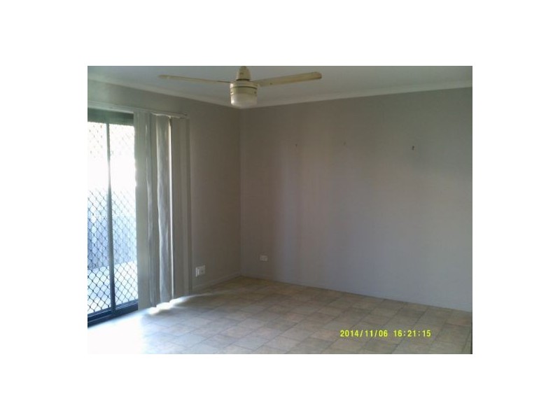 33 Ocean Street, Torquay QLD 4655