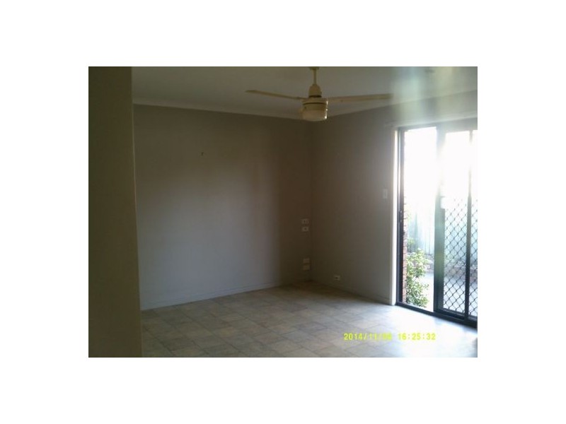 33 Ocean Street, Torquay QLD 4655