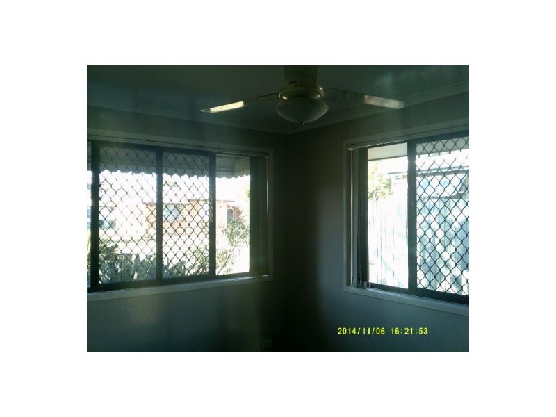 33 Ocean Street, Torquay QLD 4655