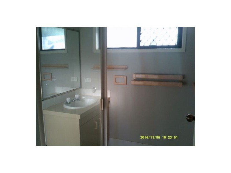 33 Ocean Street, Torquay QLD 4655